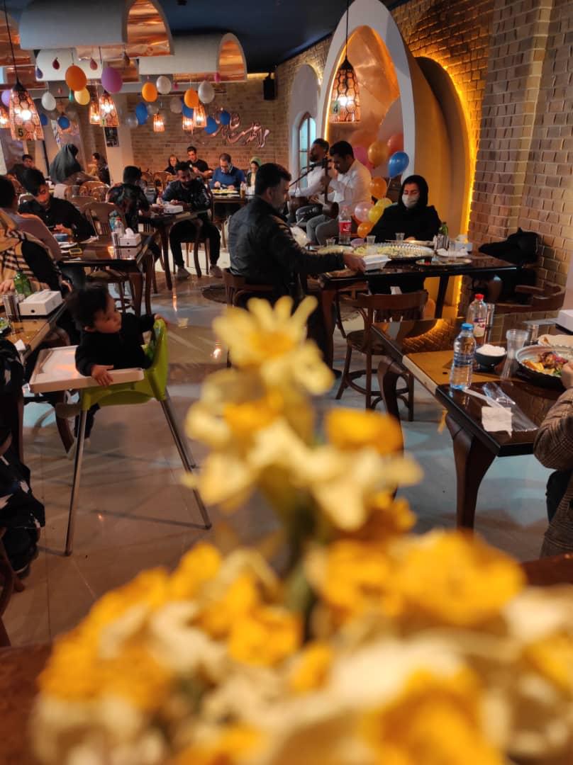 فضای رستوران